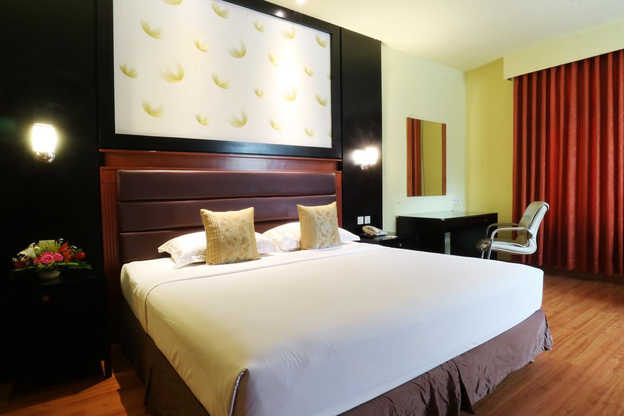 Sari Ater Kamboti Hotel Бандунг Экстерьер фото